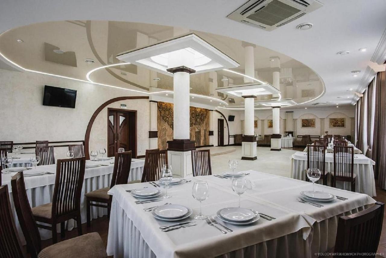 рестпарк рекреаційний комплекс Hotel *