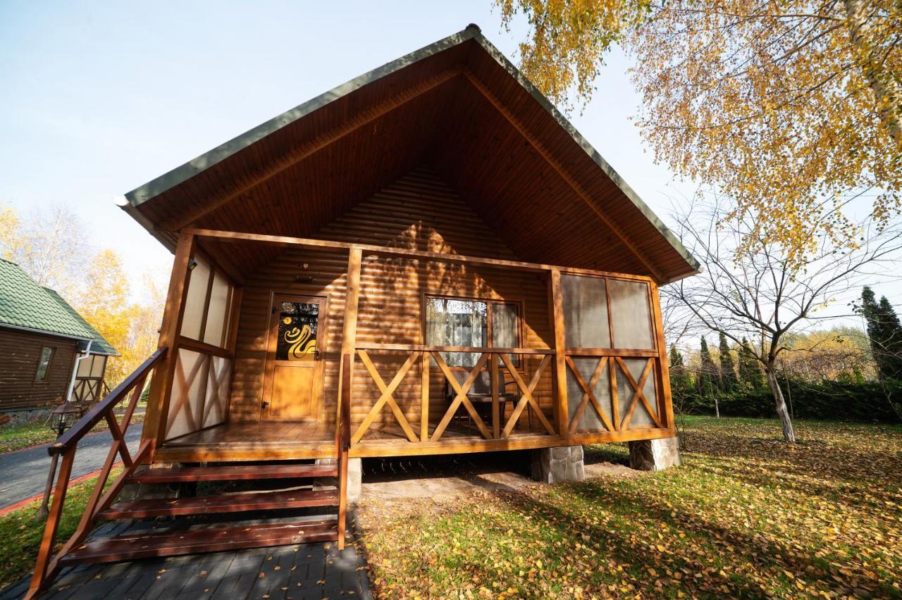 рестпарк рекреаційний комплекс Hotel *